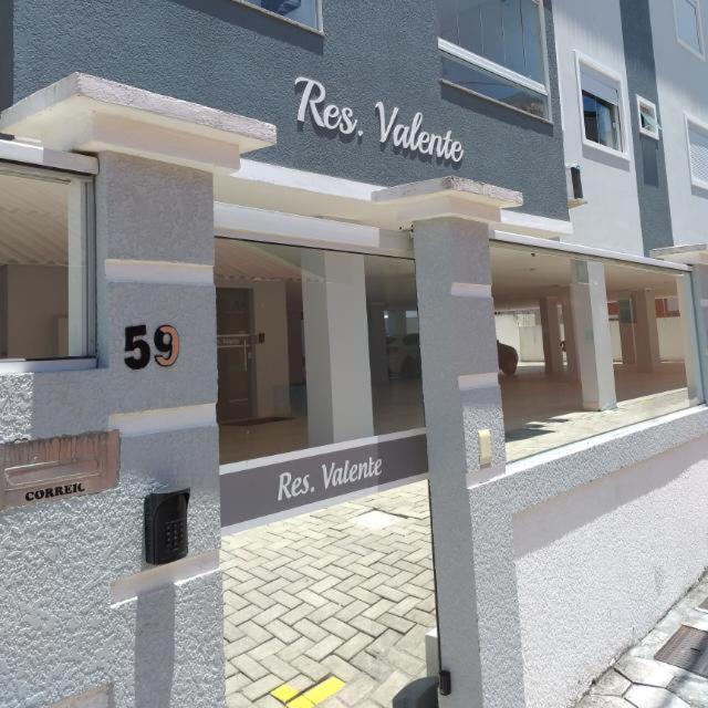 Residencial Valente Apartment Florianopolis Exterior photo
